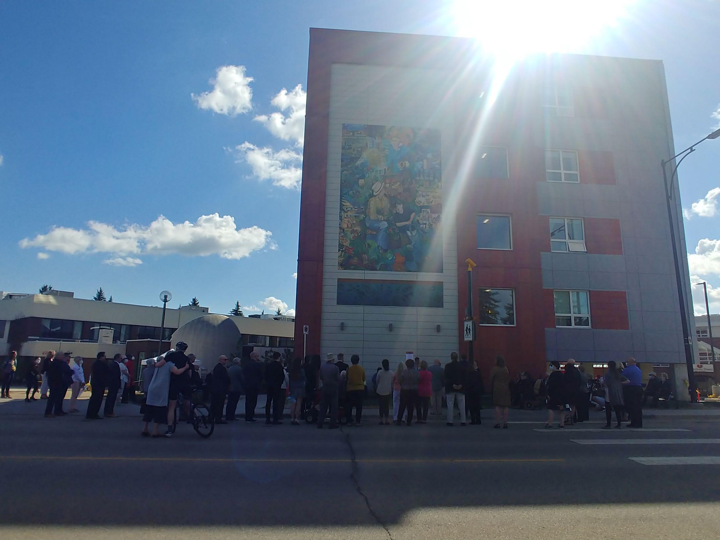 Mural building news